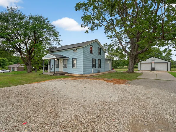 24464 Redfield St, Edwardsburg, MI 49112