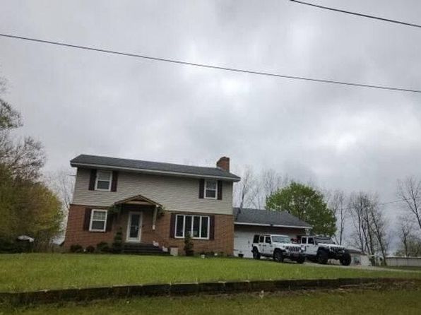 3071 Union St, Hobart, IN 46342
