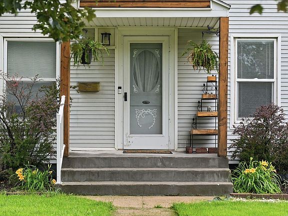 4th image of 5218 Bancroft Ave