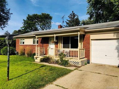 650 Provincetown Ln, Plymouth, MI, 48170