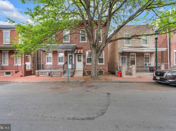 575 Berkley St, Camden, NJ 08103