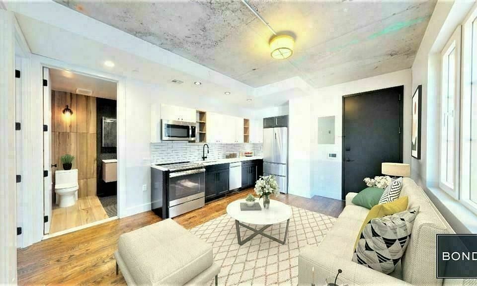 1st image of 3119 37th Ave #B5