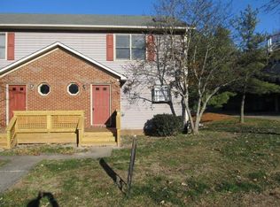 2201 Fort Harrods Dr, Lexington, KY