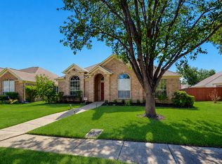 10416 Winners Dr, Irving, TX 75063