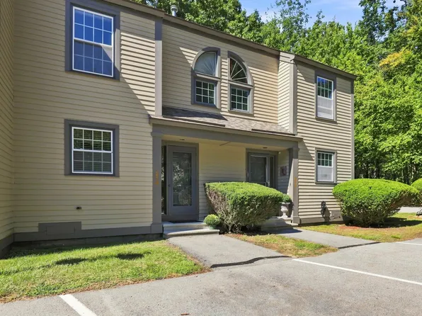 1465 Hooksett Road #214, Hooksett, NH 03106
