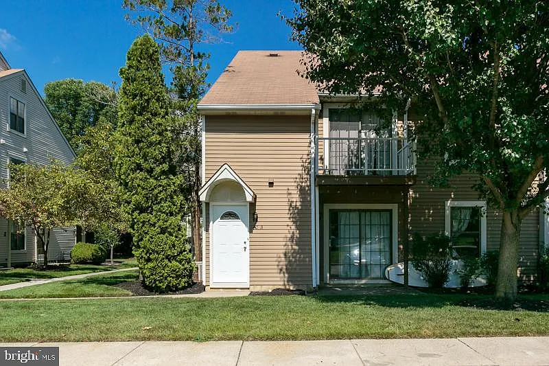 Building Photo - 140B Bradford Ct #B