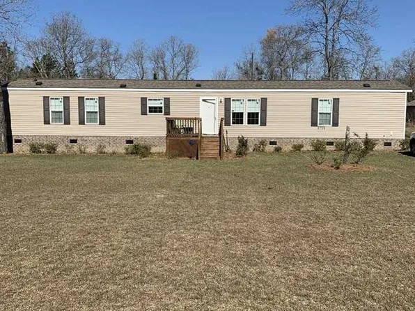 2322 Top Drawer Dr, Hartsville, SC 29550