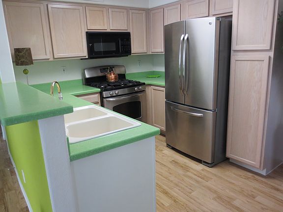 4th image of 3047 Casey Dr Unit 203