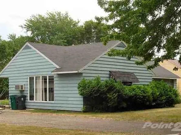 352 2nd St E, Tracy, MN 56175