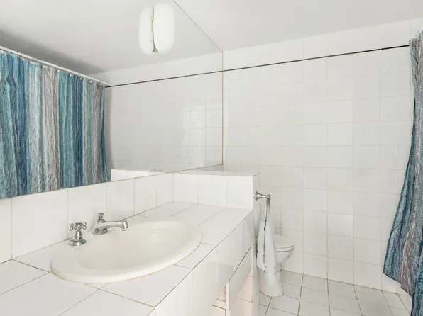 131 5th Avenue image 13 of 14
