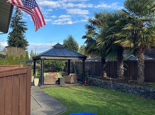 6421 37th St W, University Place, WA 98466