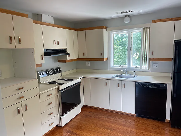 108 Bedford St — Photo 8