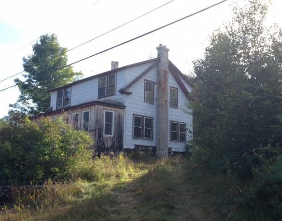 2nd image of 46 Parker Rd