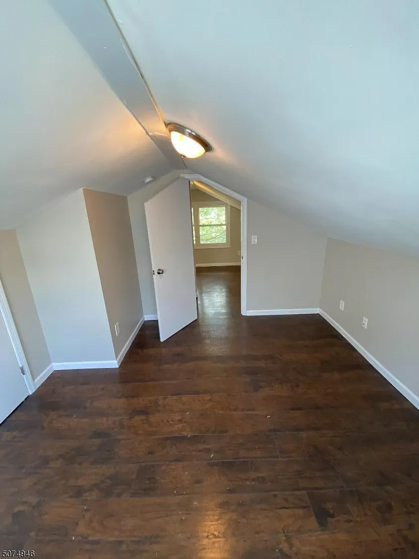 3 bed, 1.0 bath, $2,800 — Photo 3