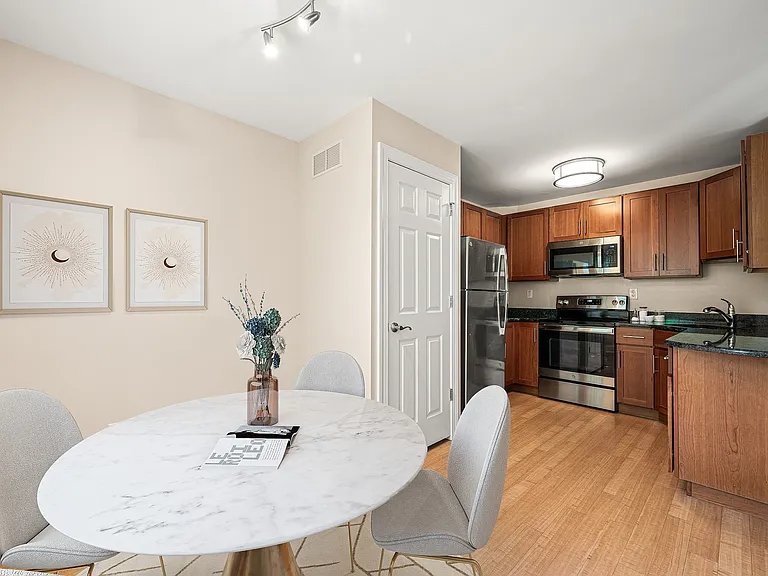 New Kent Apartments — Photo 46