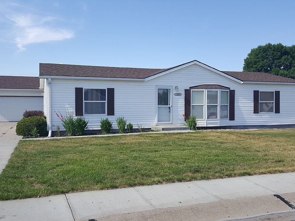 1st image of 1325 Bridle Dr