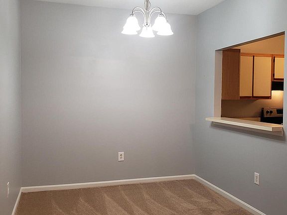3rd image of 602 Rolling Hill Walk APT 103