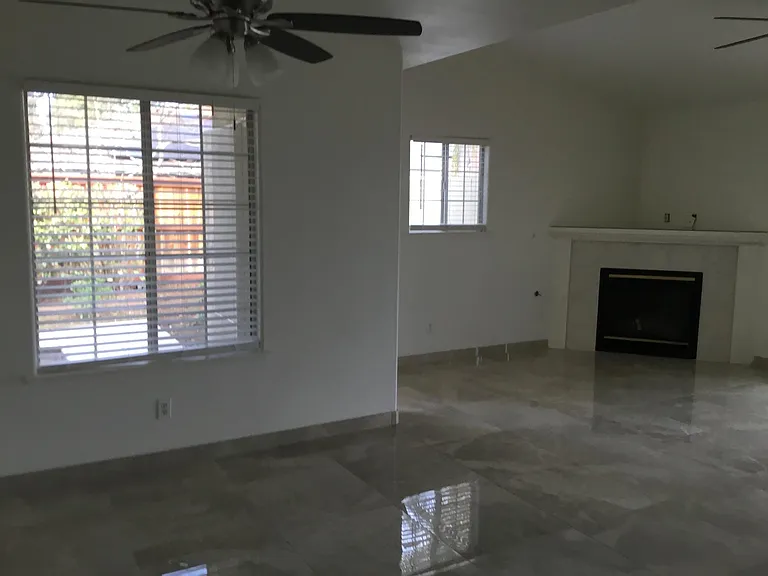1542 E Alluvial Ave #128 — Photo 8
