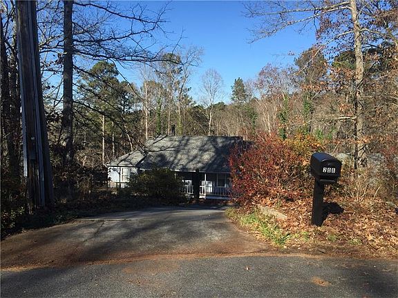 2nd image of 208 Bluff Creek Dr