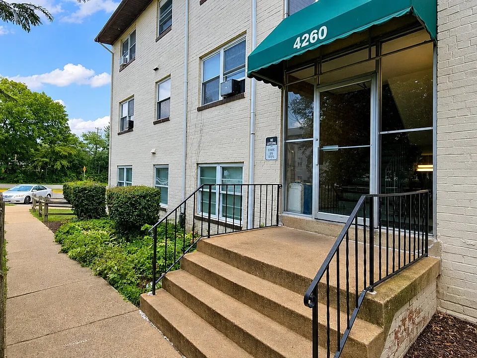 4260 Buckman Rd #43