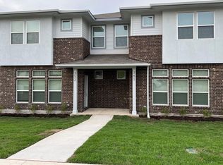 605 W South St #35-352, Leander, TX 78641