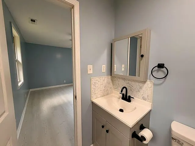 Unit Photo