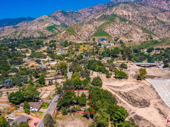 3172 Rubio Canyon Rd, Altadena, CA 91001