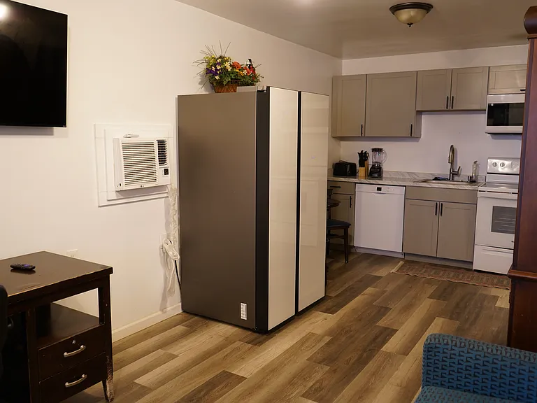 1154 Central Ave #2 — Photo 14