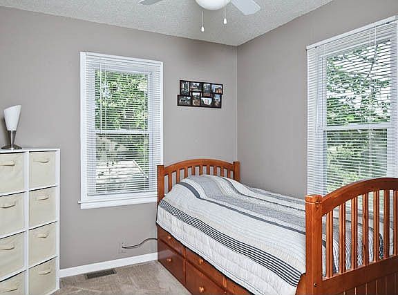 5th image of 8924 McGee St