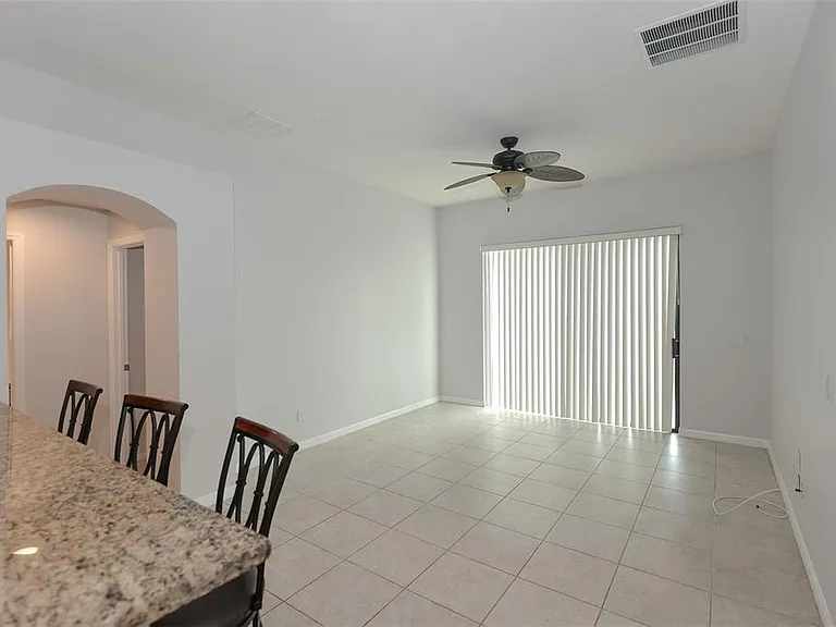 3736 Briar Run Dr — Photo 4