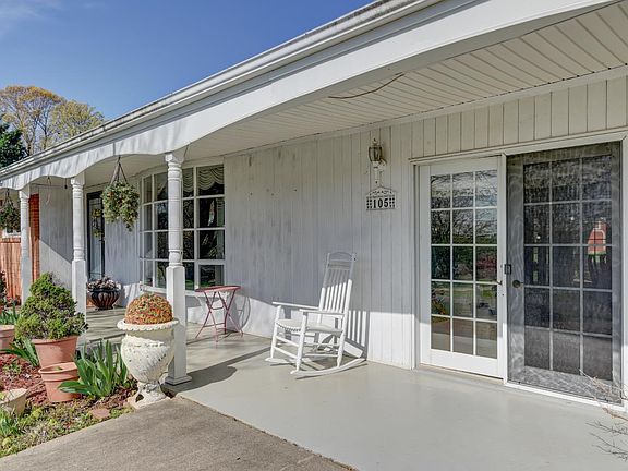 4th image of 105 Gaddy Rd