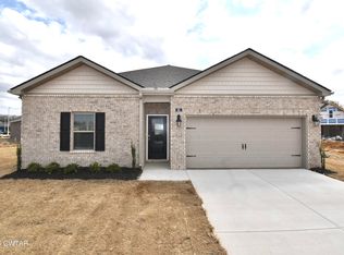 31 Kings Gate Cv, Jackson, TN 38305