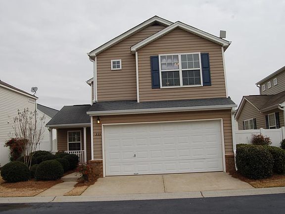 2nd image of 335 Hiawassee Dr Unit 2C