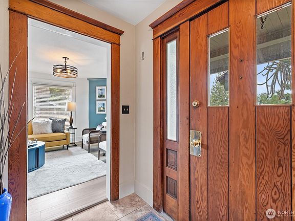 4th image of 8621 S Thompson Avenue