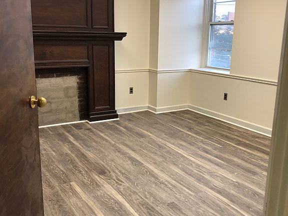 3rd image of 1851 Chapman St Floor 2