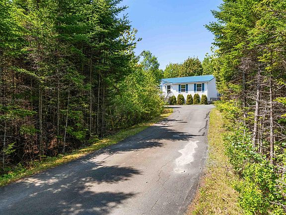 3rd image of 28 W Jeddore Rd