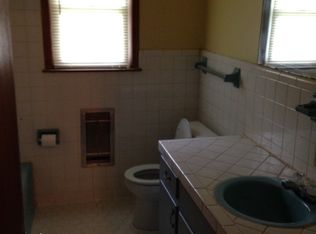 2775 Chisholm Rd, Iron City, TN 38463