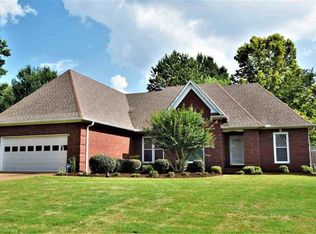 237 Chapel Creek Dr, Jackson, TN 38305