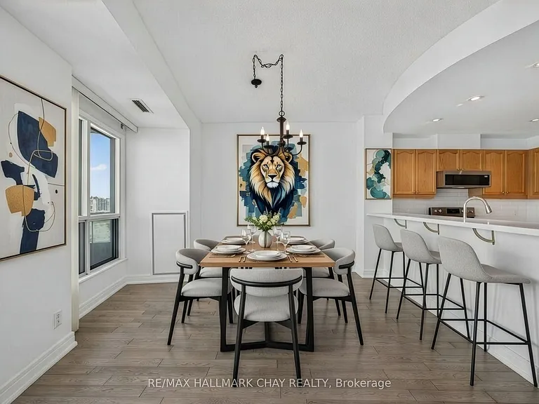 2 Toronto St #1205 — Photo 10