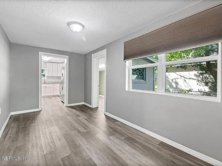 4044 Hunter Cir — Photo 14