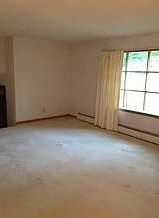 5th image of 528 S Benita Blvd