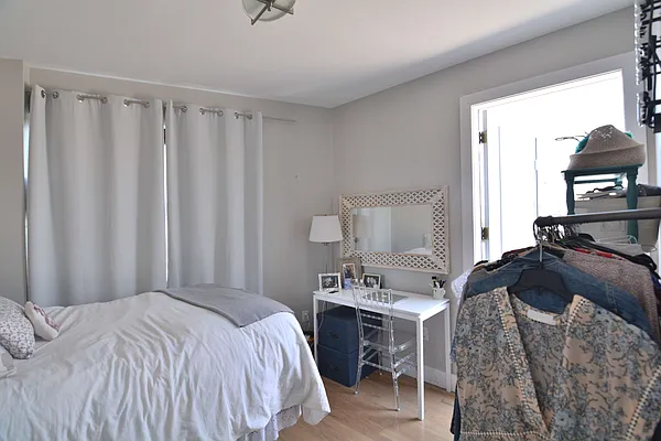 Rented by Hagstrom Management Inc | media 32