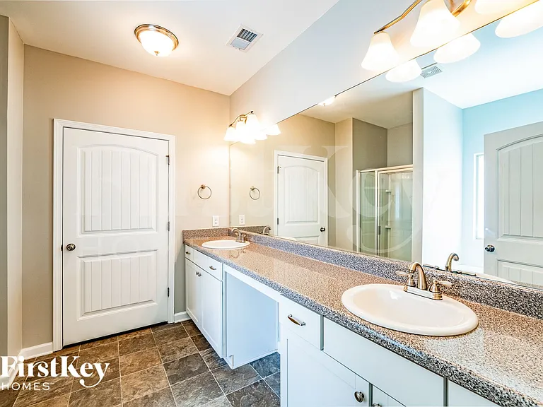 8613 Clarke Ln — Photo 13