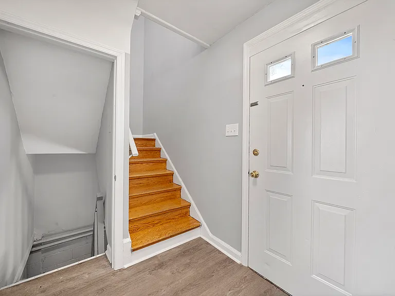 Glen Park Townhomes — Photo 10