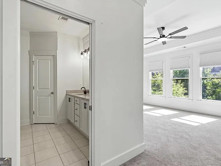 740 Liberty Commons Dr NW — Photo 27