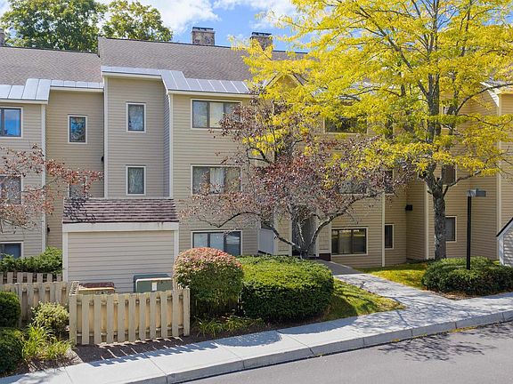 5th image of 75 East Birch Road #28