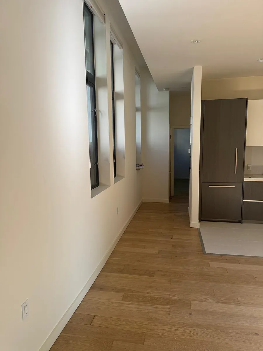 Building Photo - 1601 Larkin St #101