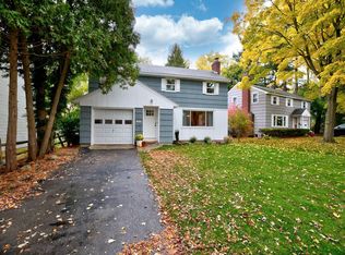 2223 Crescent Rd, Niskayuna, NY 12309