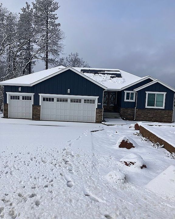 2nd image of 6545 Rocky Ln