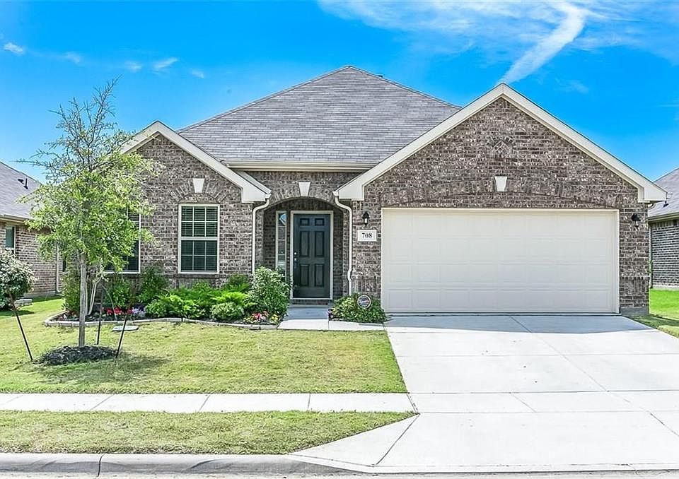 1st image of 708 Silvermoon Dr